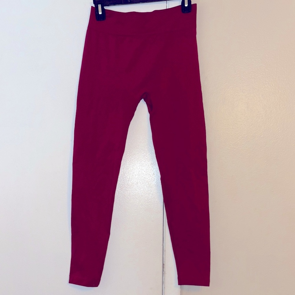 Red Slim Fit Leggings with Stretchy Fabric